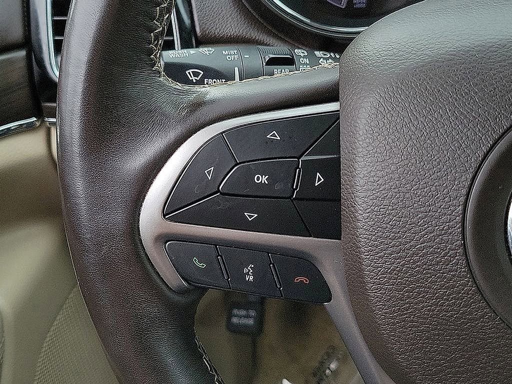 Used 2019 Jeep Grand Cherokee Overland image 25