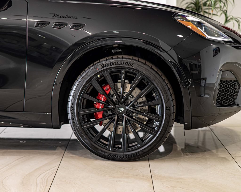 New 2026 Maserati Grecale Modena AWD/4WD image 10
