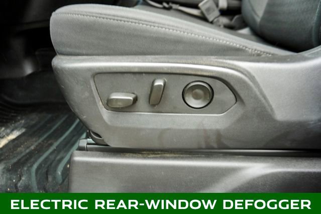 Used 2024 Chevrolet Silverado 3500 LT w/ Convenience Package image 13