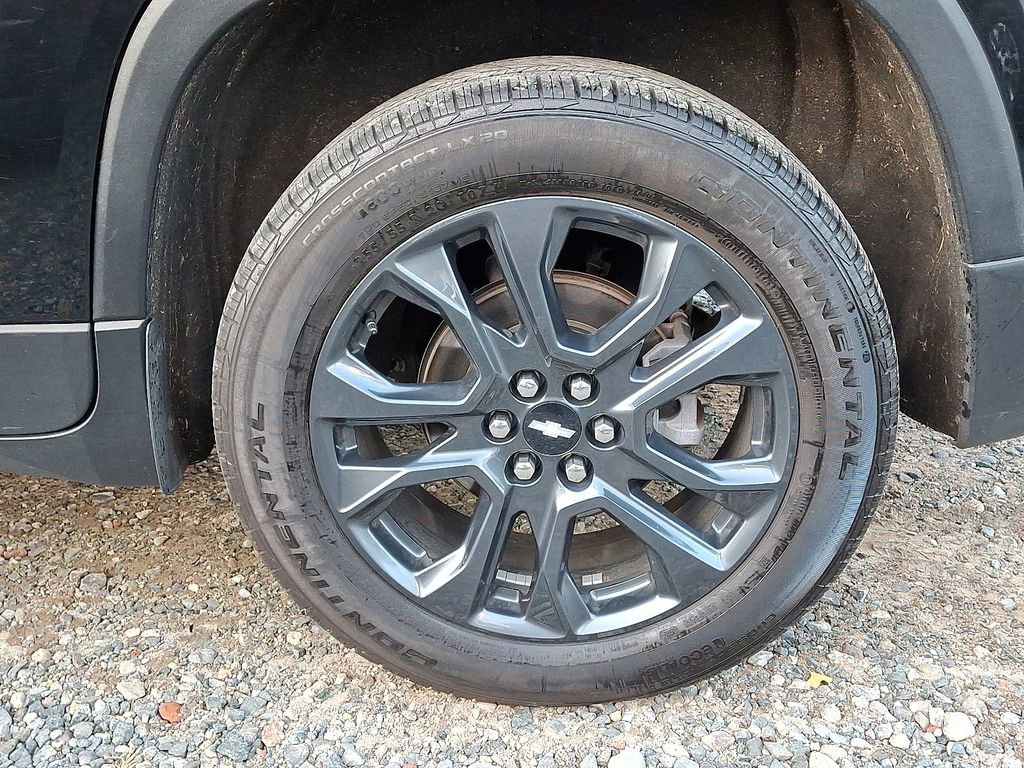 Used 2021 Chevrolet Traverse RS w/ LPO, Floor Liner Package image 32