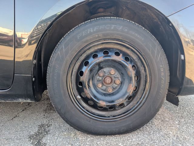 Used 2010 Toyota Corolla image 24