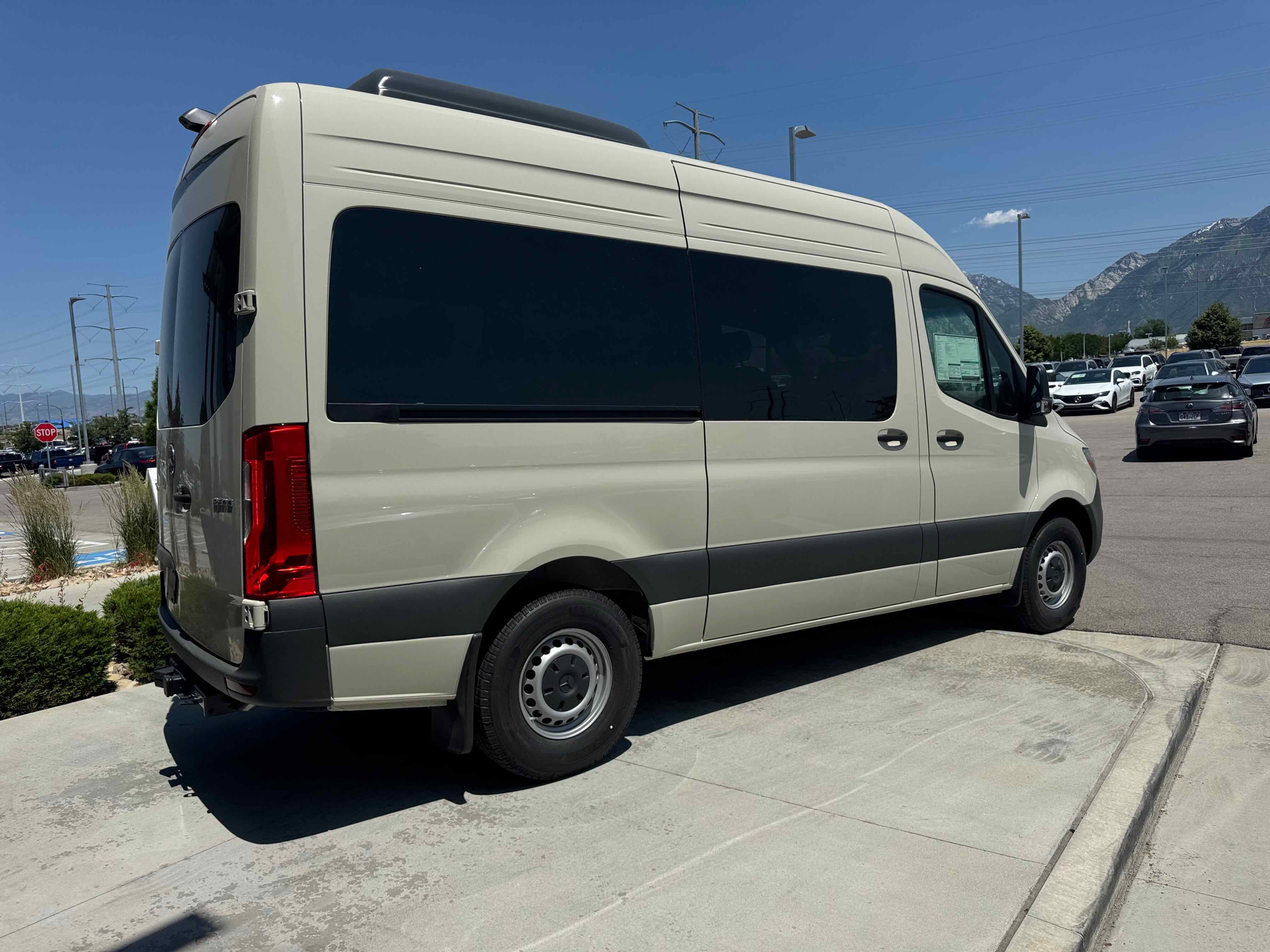 New 2025 Mercedes-Benz Sprinter 2500 image 9