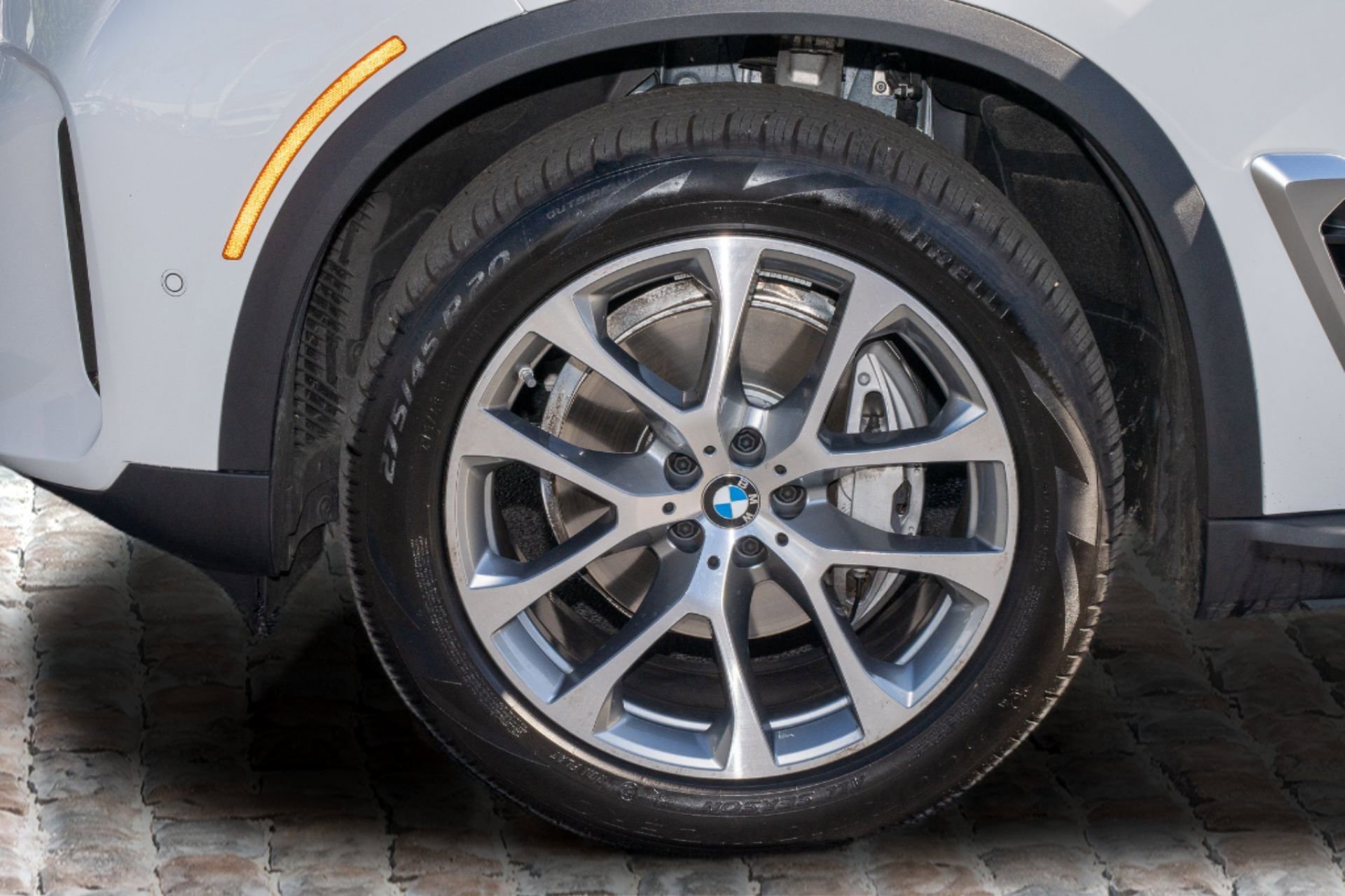 Used 2026 BMW X5 sDrive40i image 39