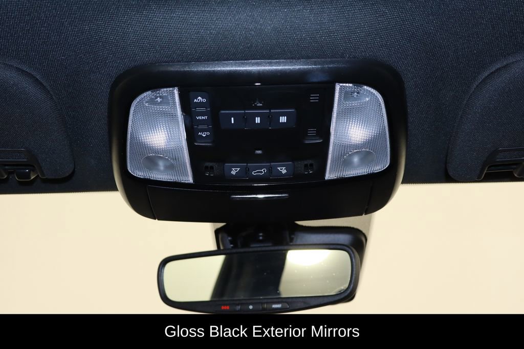 Used 2023 Dodge Durango GT image 28