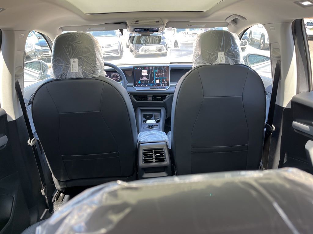 New 2026 Volkswagen Tiguan SE AWD/4WD image 17