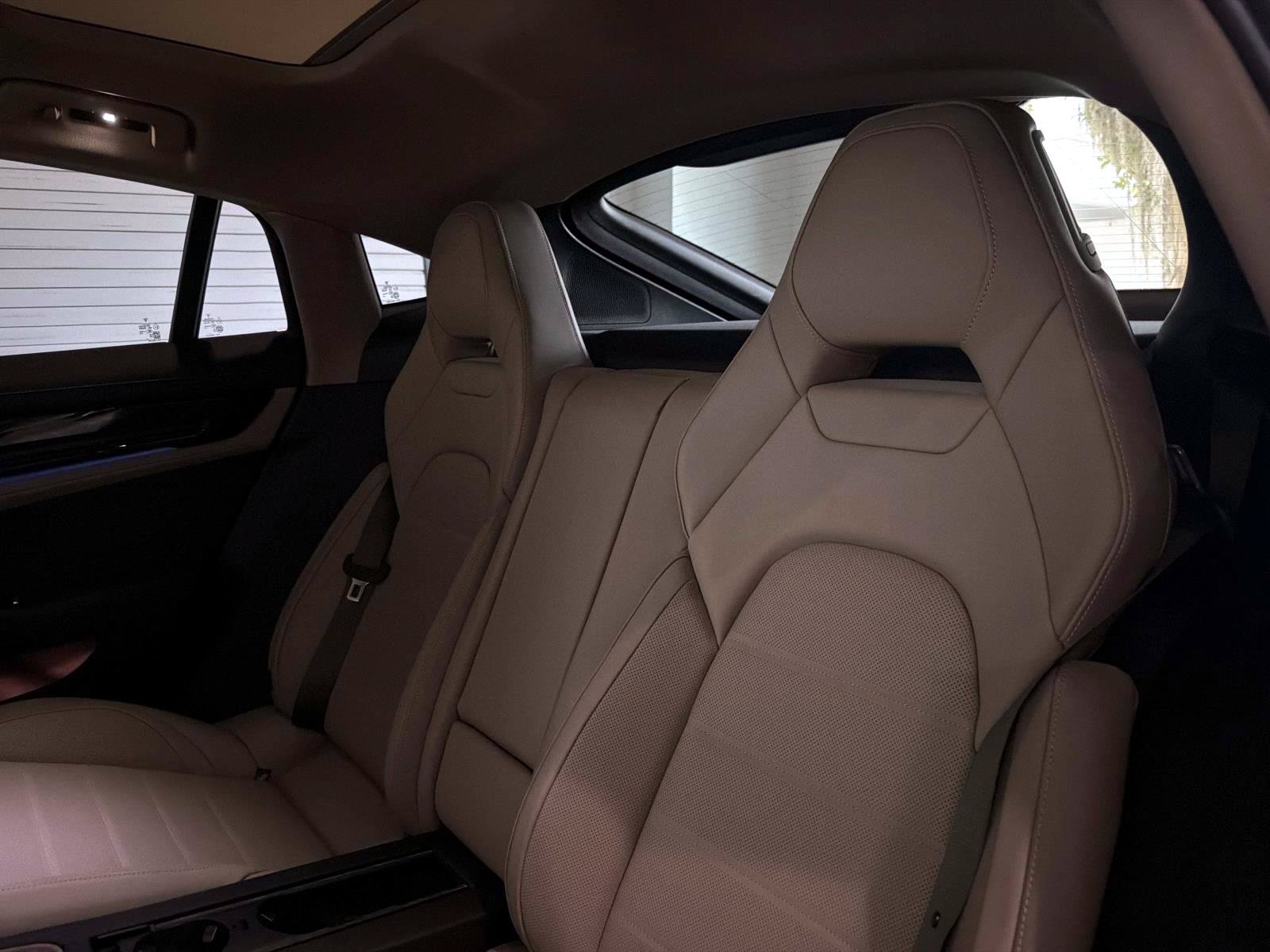 Certified 2025 Porsche Panamera RWD image 16