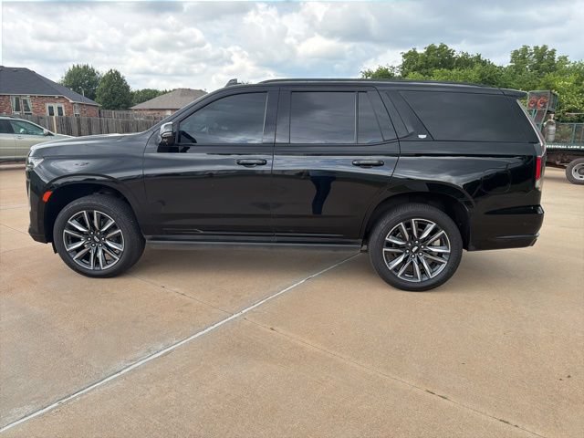 Used 2023 Cadillac Escalade Sport Platinum AWD/4WD image 2