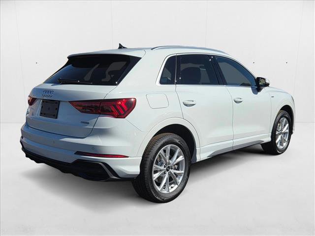 New 2025 Audi Q3 2.0T Premium image 2