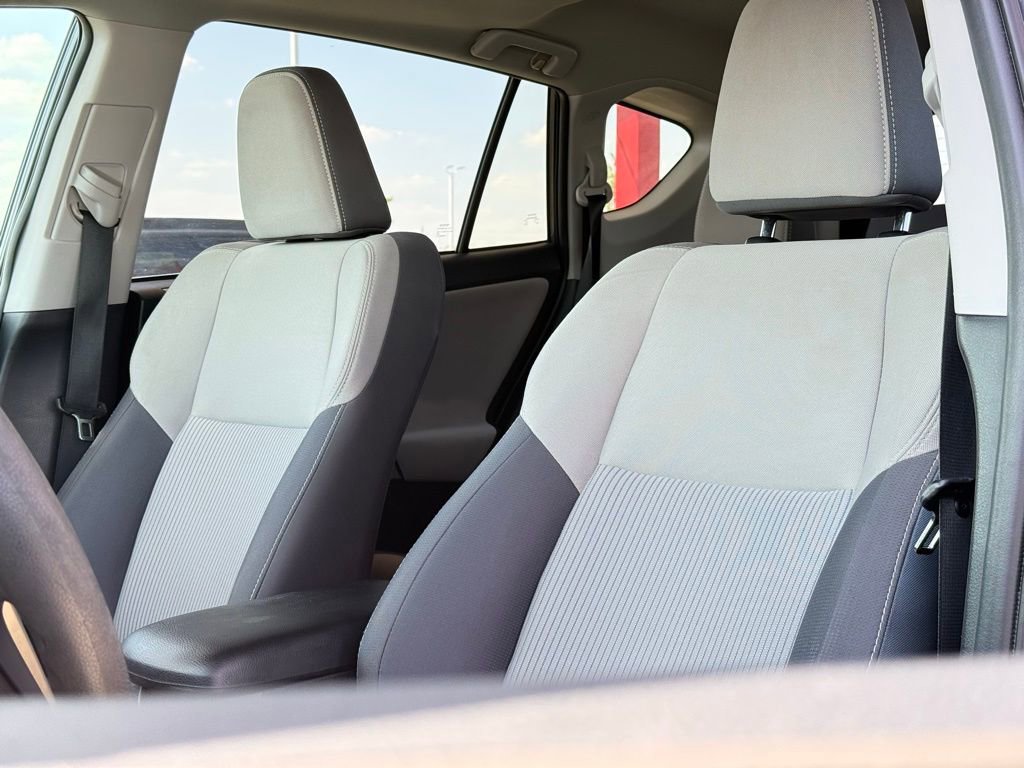 Used 2014 Toyota RAV4 XLE FWD image 13