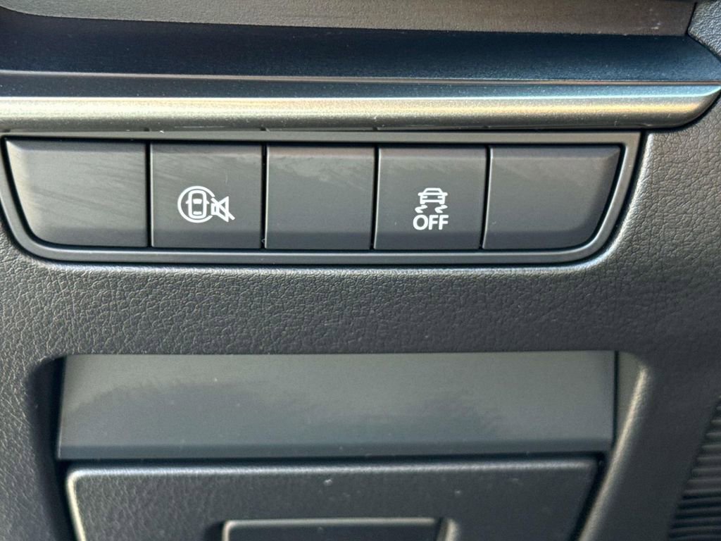 Used 2025 MAZDA MAZDA3 s image 25