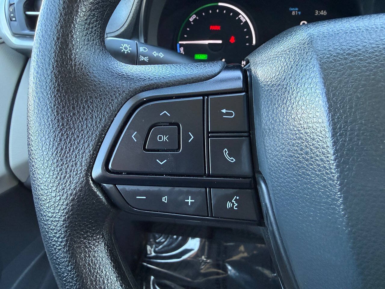 Used 2024 Toyota Sienna LE AWD/4WD image 35