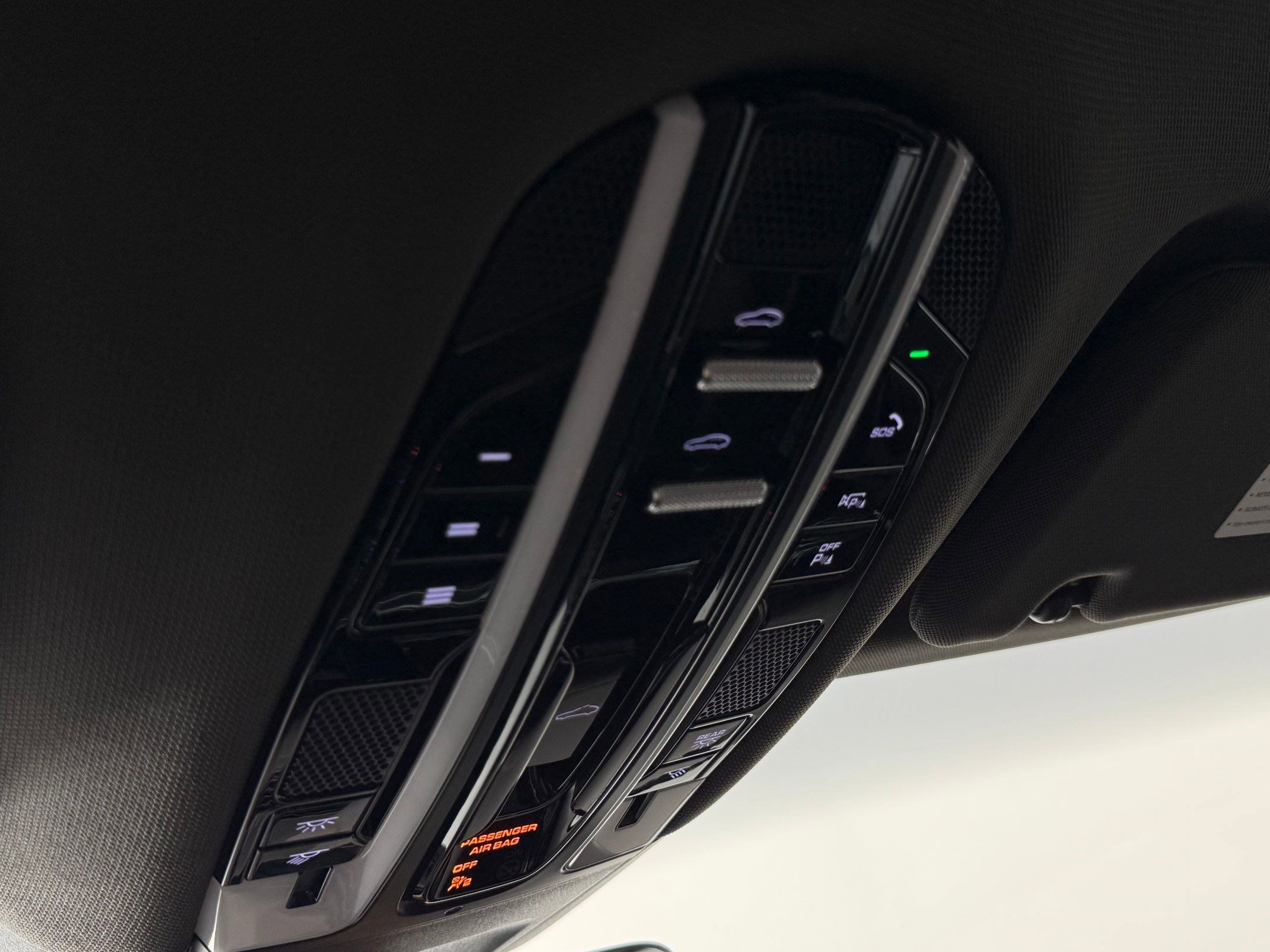 Used 2023 Porsche Panamera 4S image 27