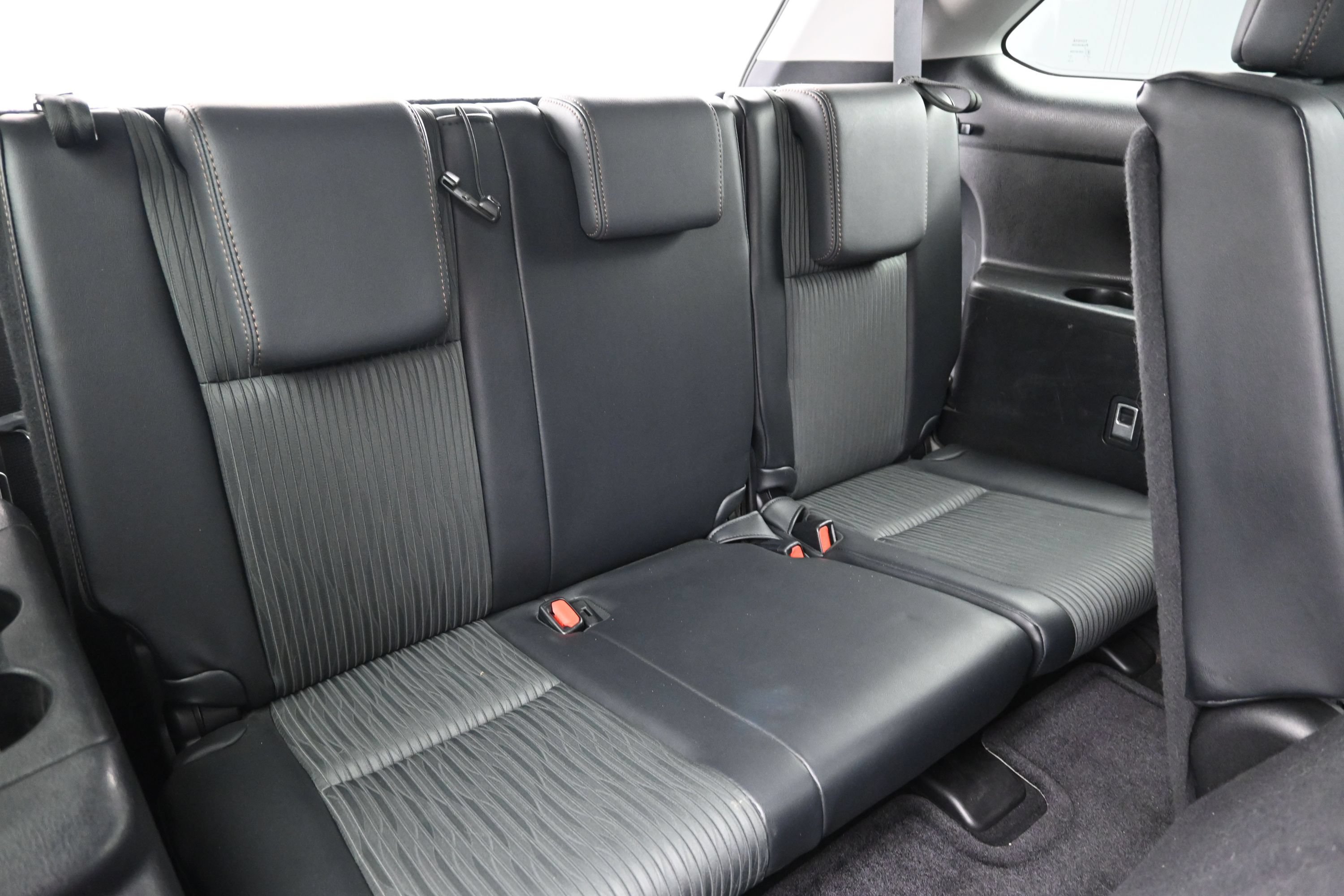 Used 2015 Toyota Highlander Plus AWD/4WD image 28