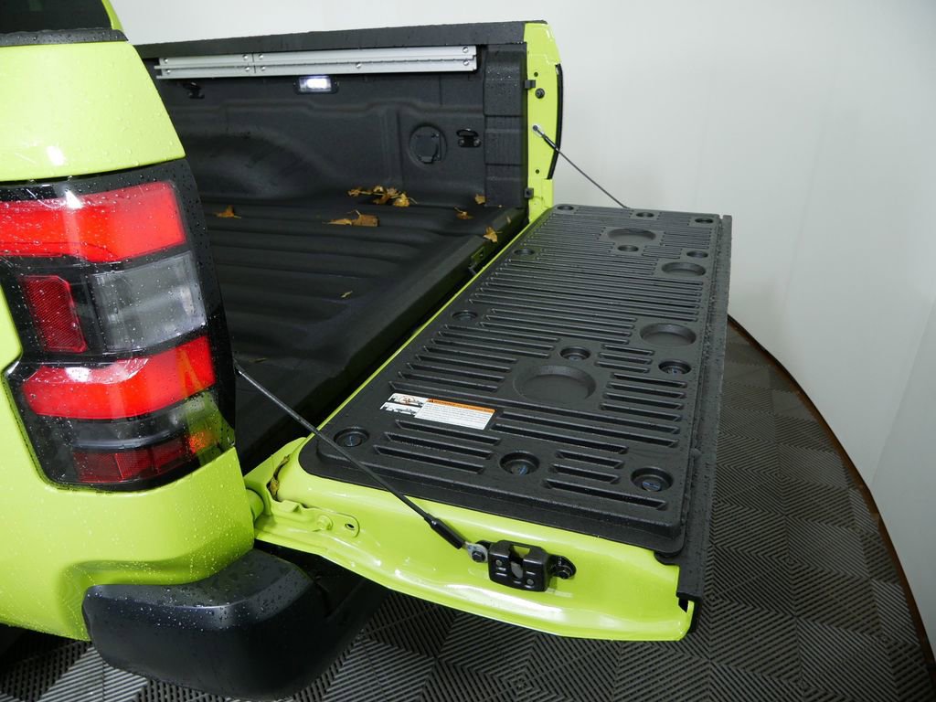 New 2026 Nissan Frontier PRO-4X w/ Pro Premium Package image 18