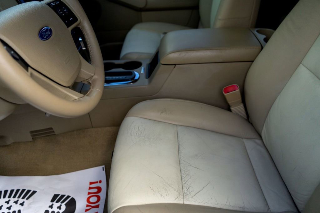 Used 2008 Ford Explorer Limited RWD image 10
