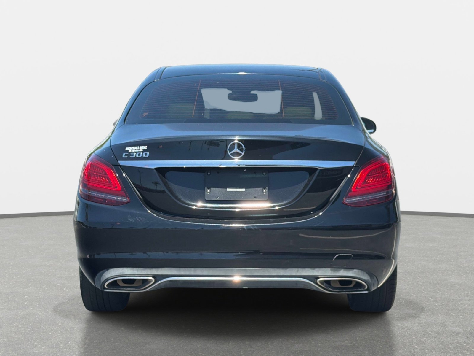 Used 2021 Mercedes-Benz C 300 Sedan image 4
