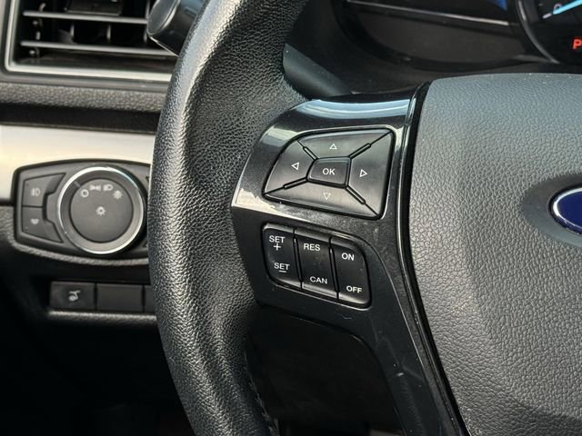 Used 2018 Ford Explorer XLT w/ Equipment Group 202A FWD image 13