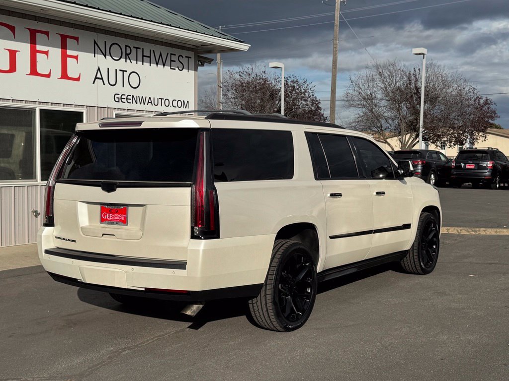 Used 2015 Cadillac Escalade ESV Premium AWD/4WD image 3