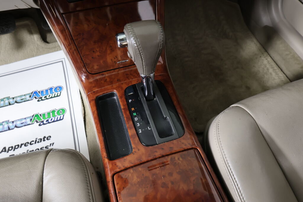 Used 2005 Toyota Camry XLE image 32