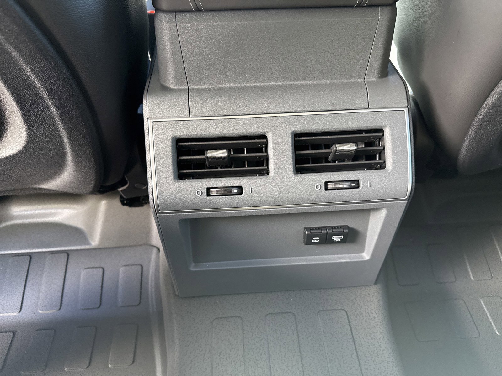 New 2025 INEOS Grenadier AWD/4WD image 26