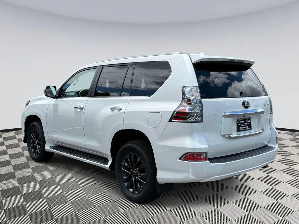 Used 2023 Lexus GX 460 Premium w/ Premium Package AWD/4WD image 3