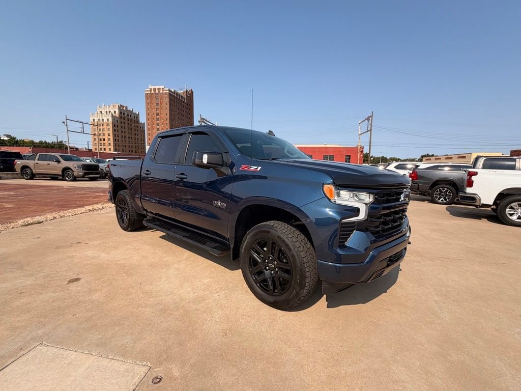 Used 2022 Chevrolet Silverado 1500 RST AWD/4WD image 11
