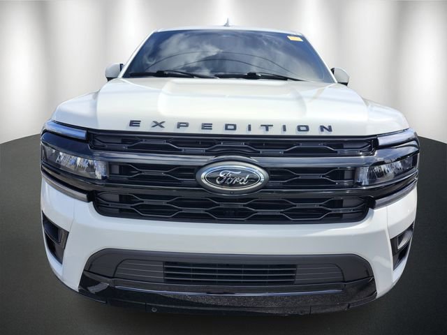 Used 2024 Ford Expedition Limited image 2