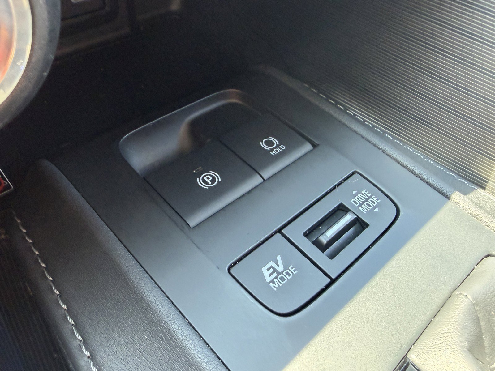 Used 2024 Toyota Venza Nightshade AWD/4WD image 24