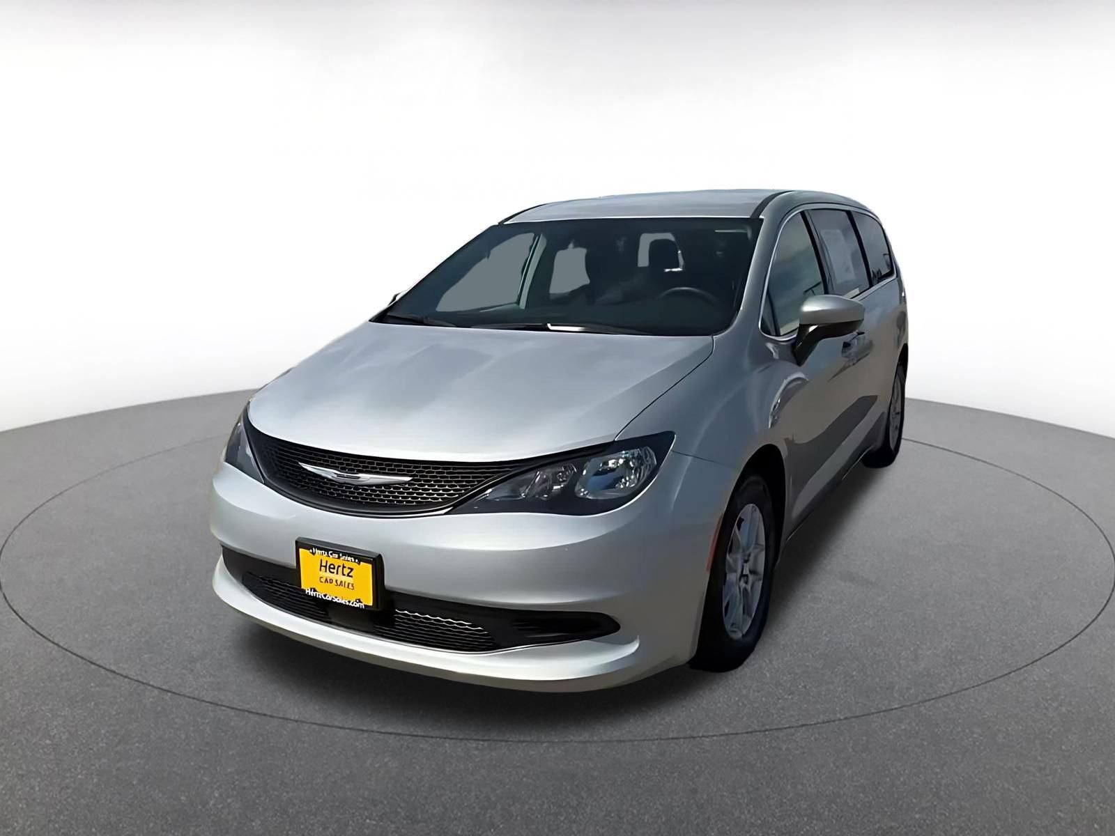 Used 2023 Chrysler Voyager LX FWD image 6