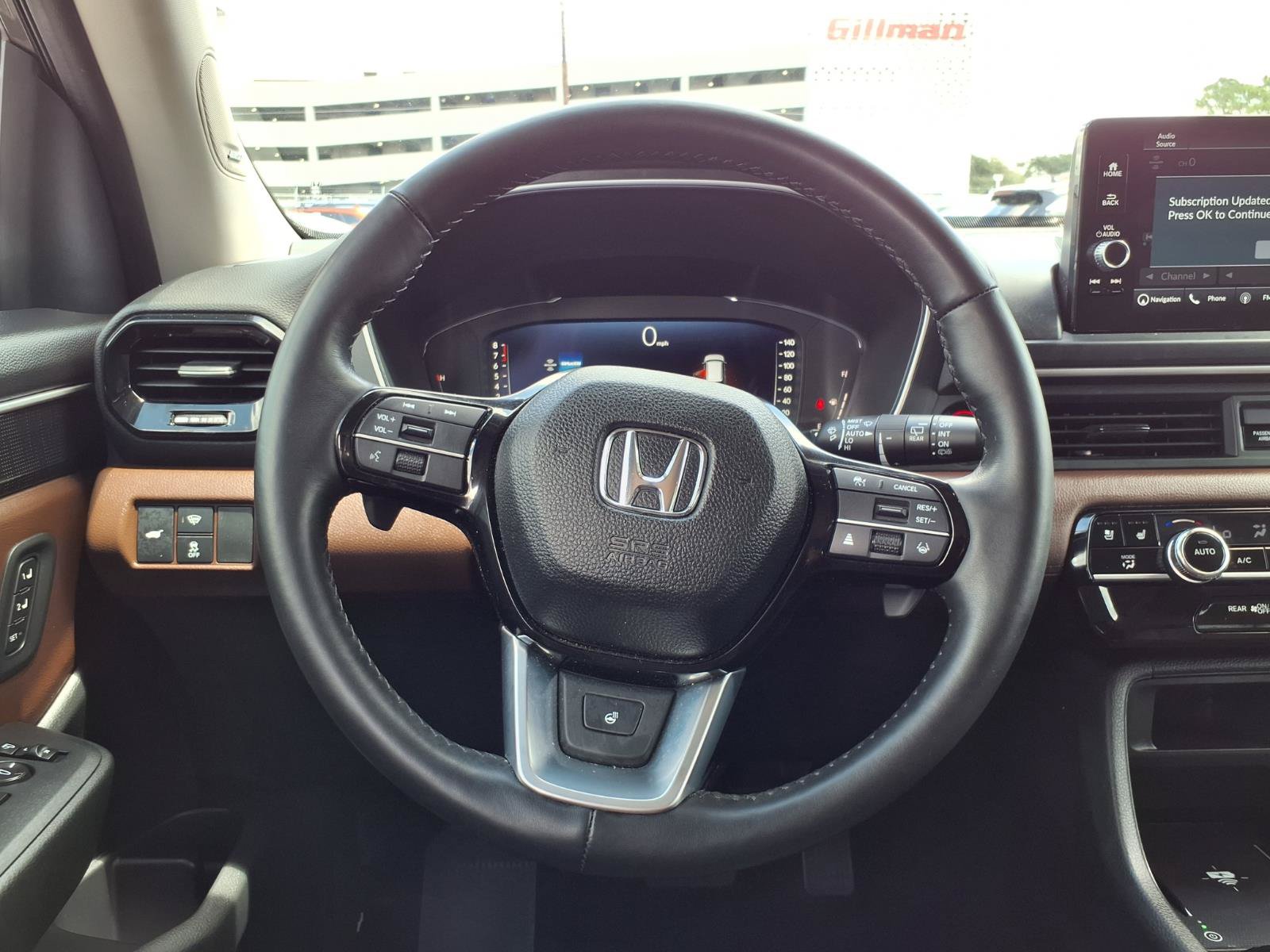 Used 2023 Honda Pilot Elite image 13