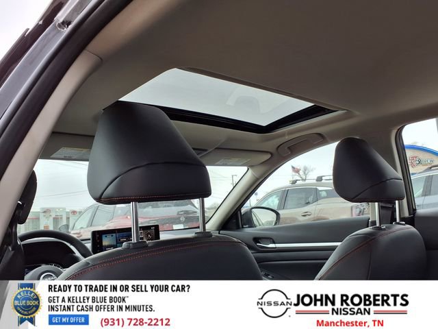 New 2026 Nissan Altima 2.5 SR w/ SR Midnight Edition Package image 10