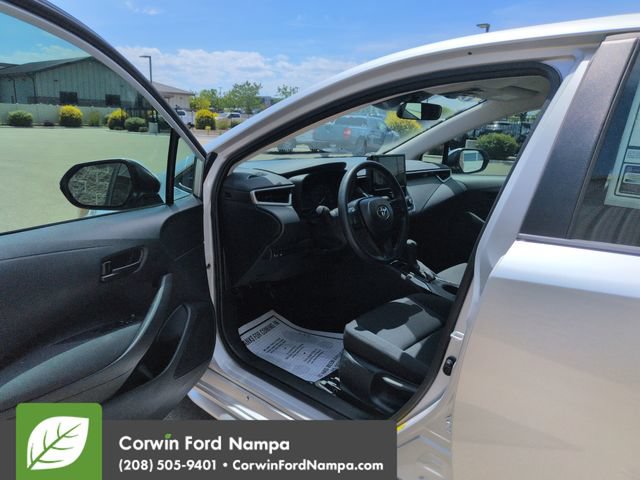 Used 2024 Toyota Corolla LE FWD image 9
