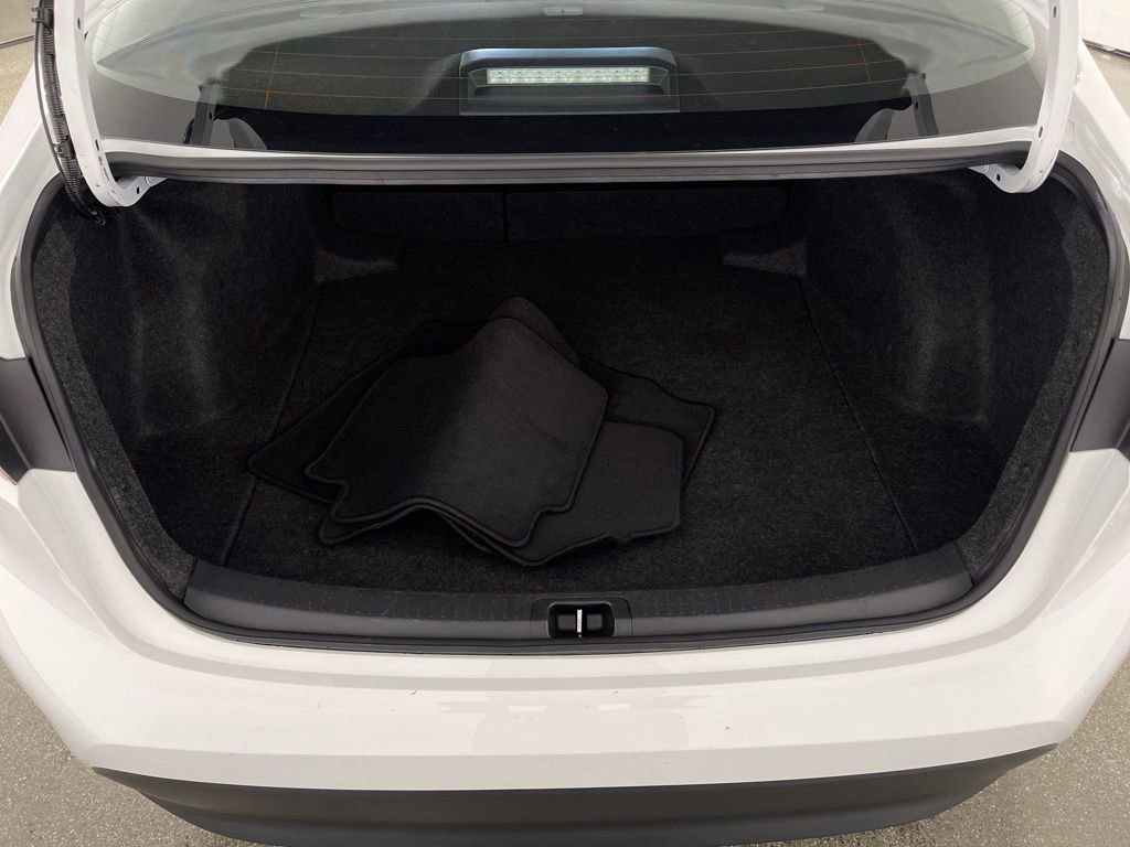 Certified 2025 Toyota Corolla LE image 10