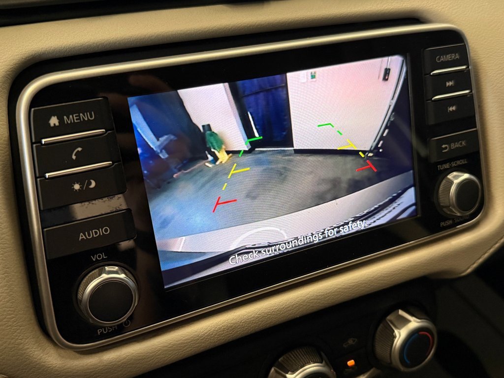 Used 2021 Nissan Versa SV image 12