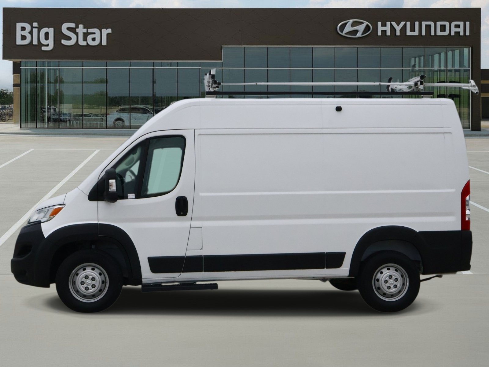 Used 2023 RAM ProMaster 1500 FWD image 2