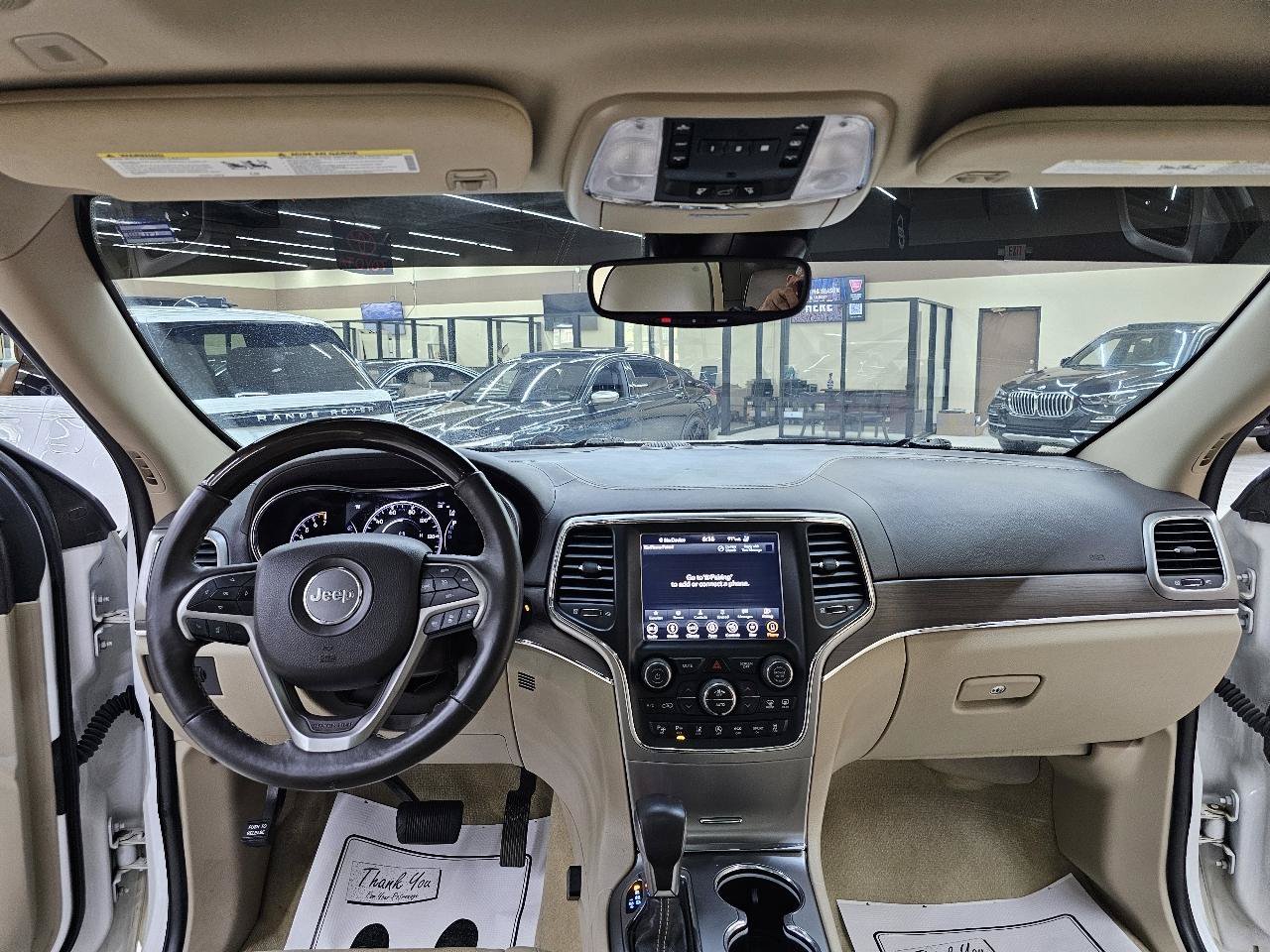 Used 2018 Jeep Grand Cherokee Overland RWD image 30