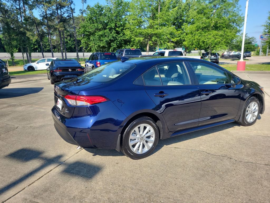 Certified 2026 Toyota Corolla LE w/ LE Premium Package FWD image 3