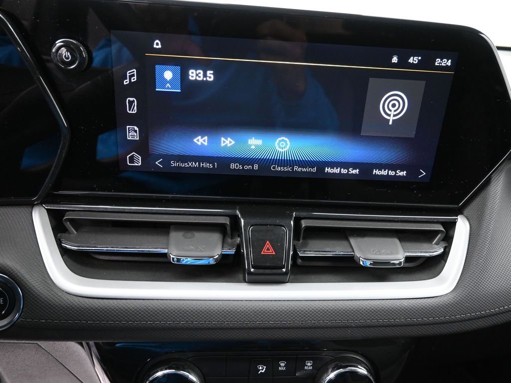 Used 2024 Chevrolet TrailBlazer LT image 12