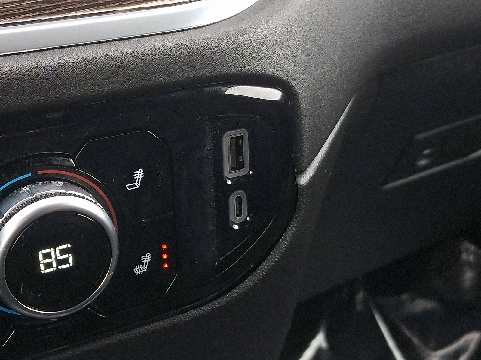 Used 2024 GMC Sierra 1500 Elevation image 26