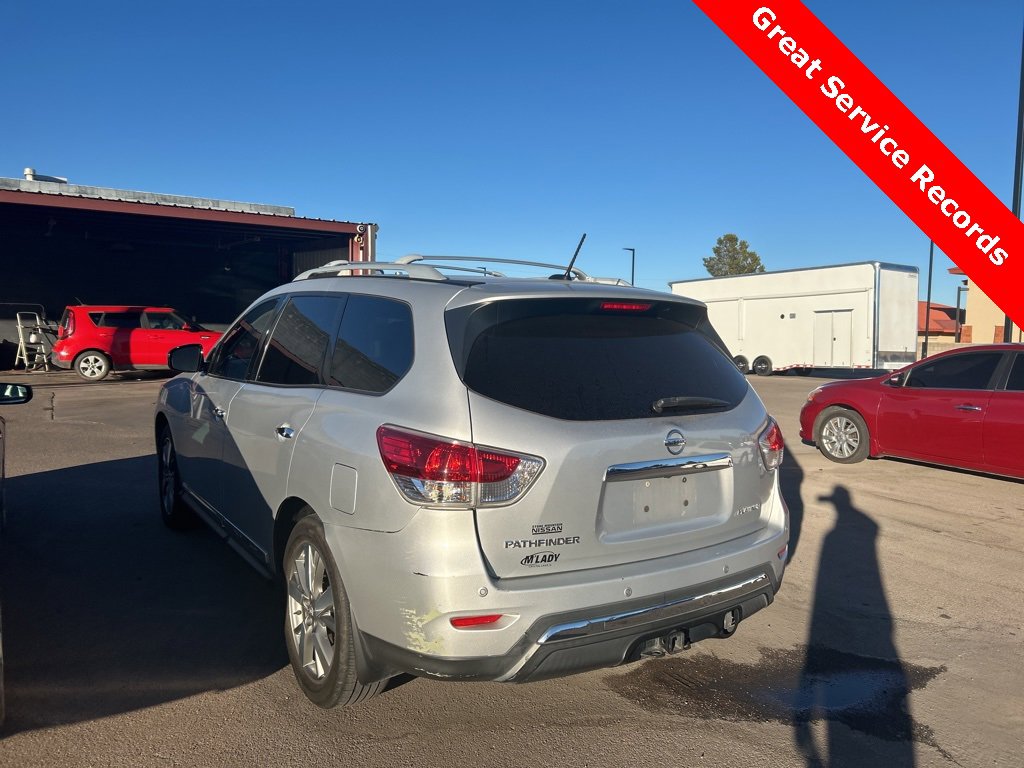Used 2013 Nissan Pathfinder Platinum w/ Platinum Premium Pkg image 3