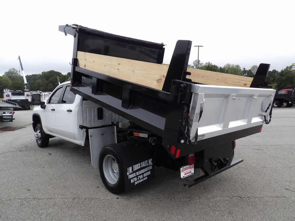 Used 2024 Chevrolet Silverado 3500 W/T w/ WT Convenience Package AWD/4WD image 4