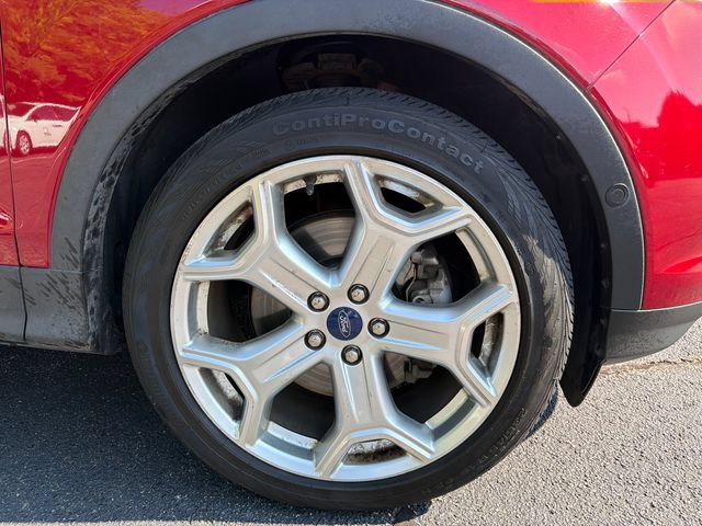 Used 2018 Ford Escape Titanium w/ Ford Safe & Smart Package AWD/4WD image 14