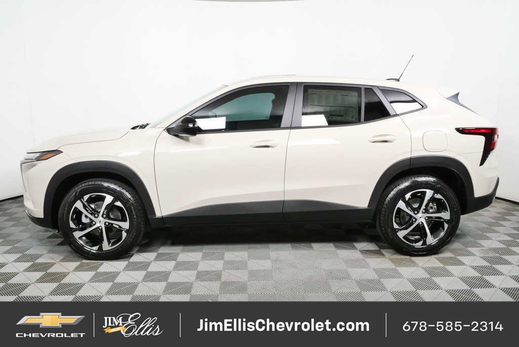New 2026 Chevrolet Trax RS w/ Sunroof Package FWD image 28