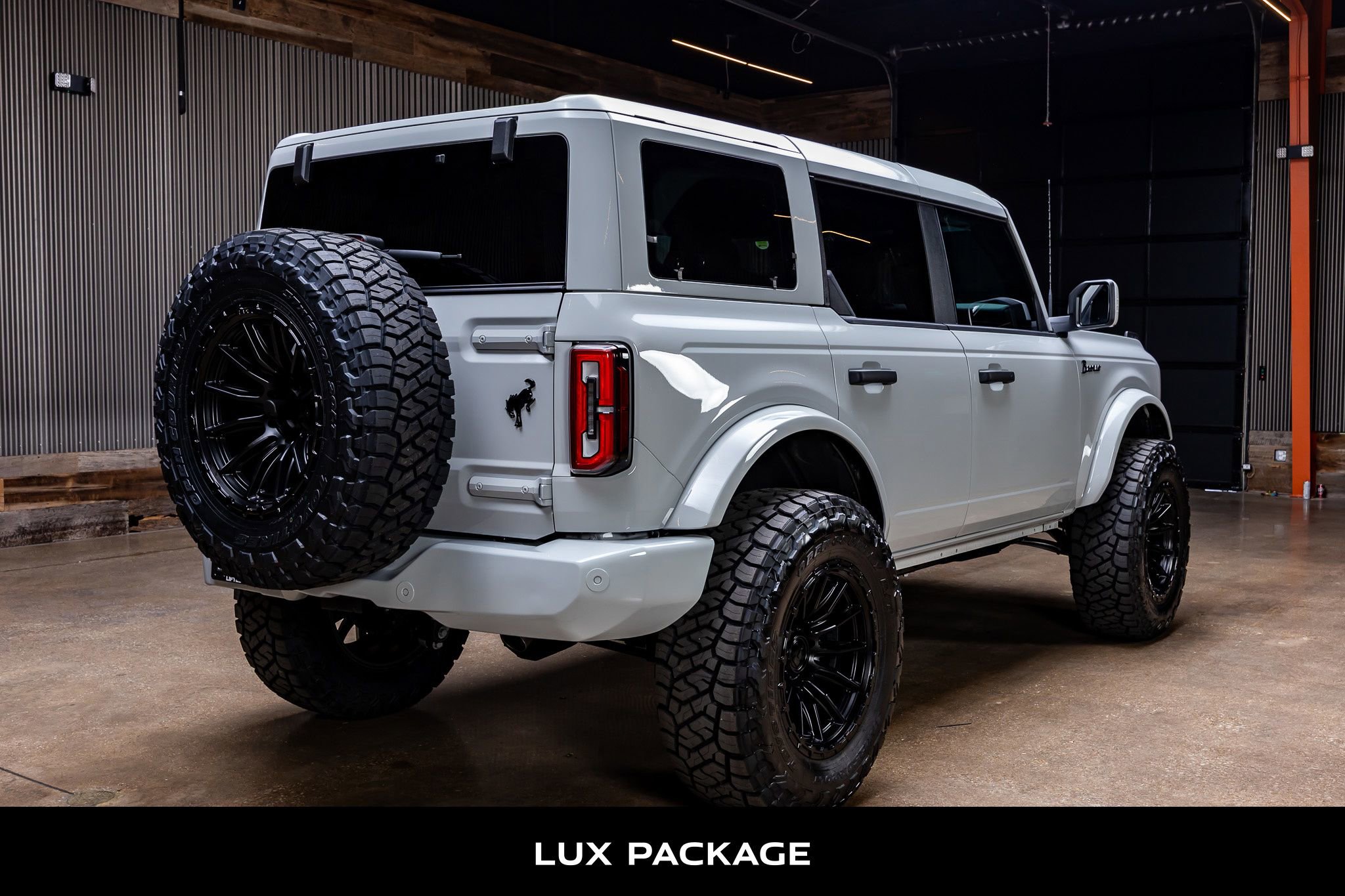 Used 2026 Ford Bronco Outer Banks image 10