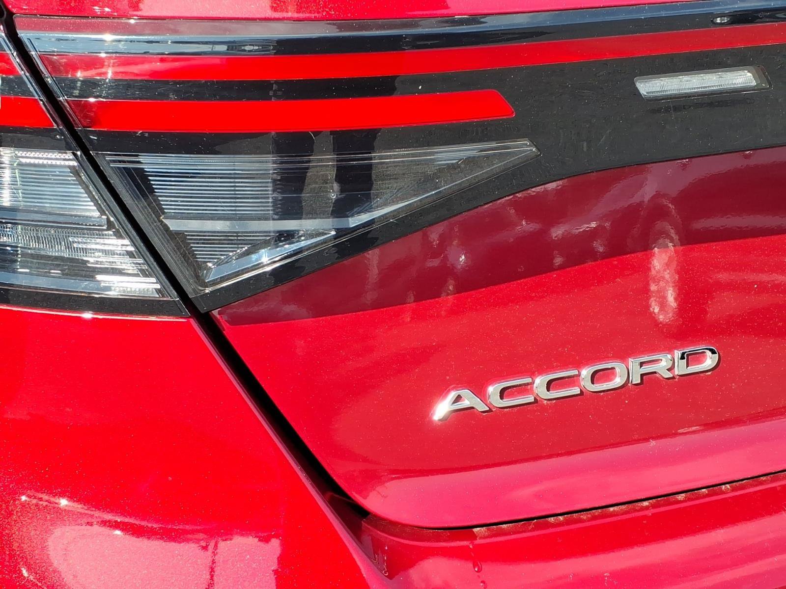 Used 2025 Honda Accord Sport image 7