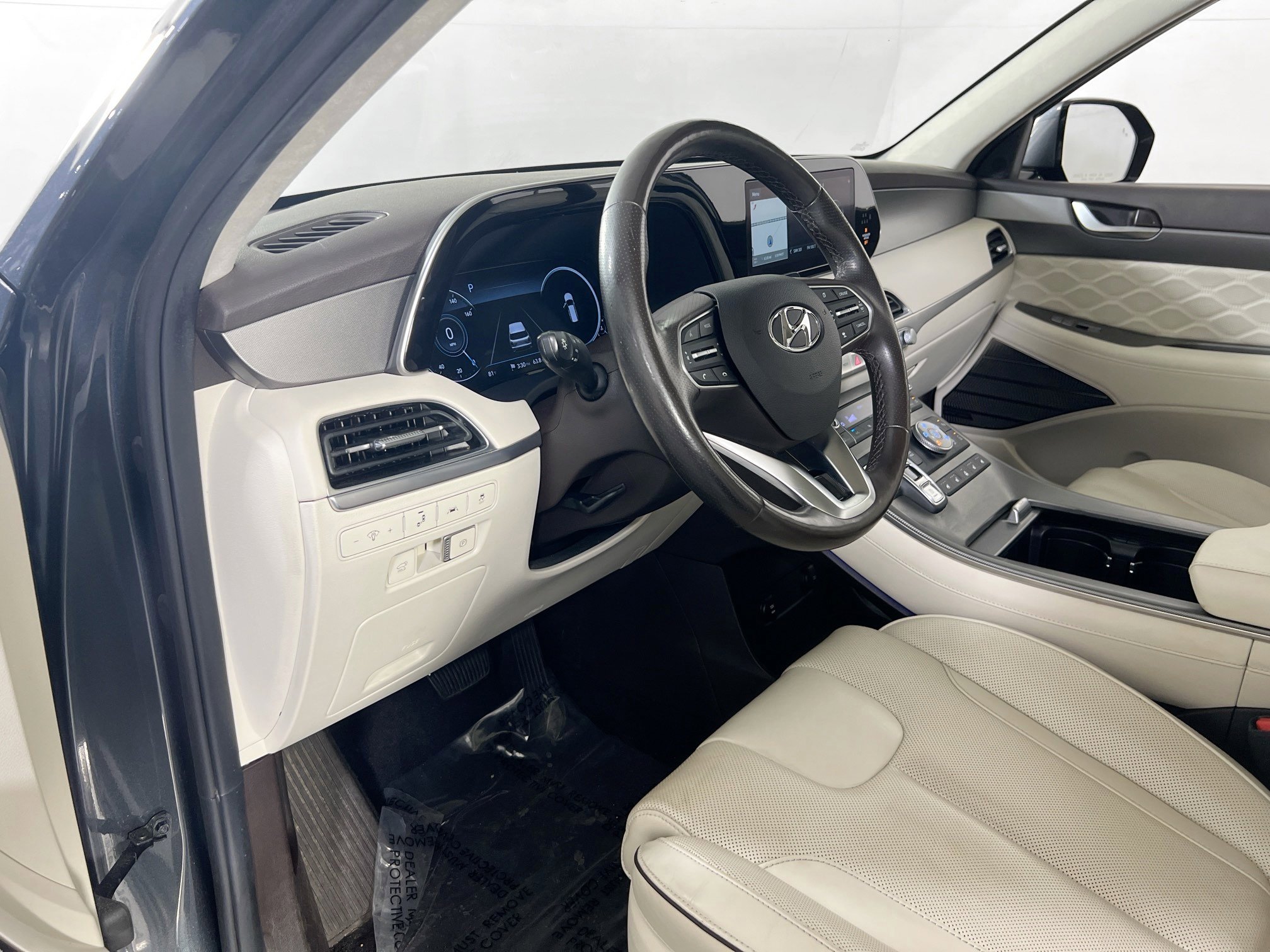 Used 2020 Hyundai Palisade Limited w/ Winter Weather Package image 9