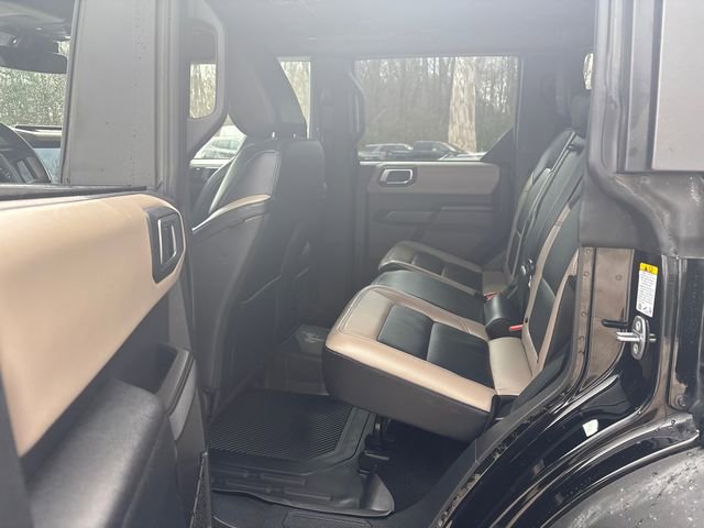 Used 2024 Ford Bronco Wildtrak image 14