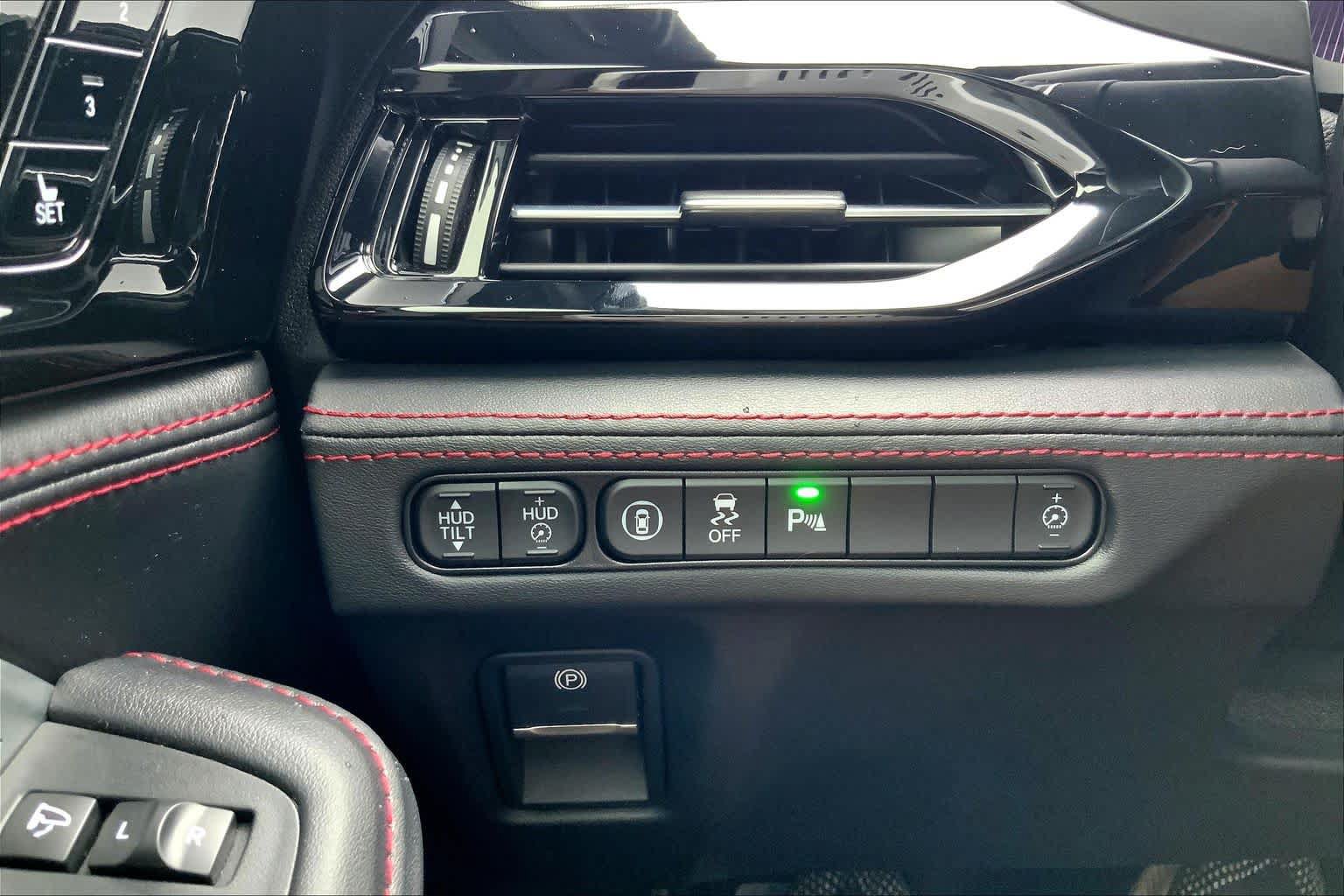 Used 2025 Acura MDX A-Spec AWD/4WD image 34