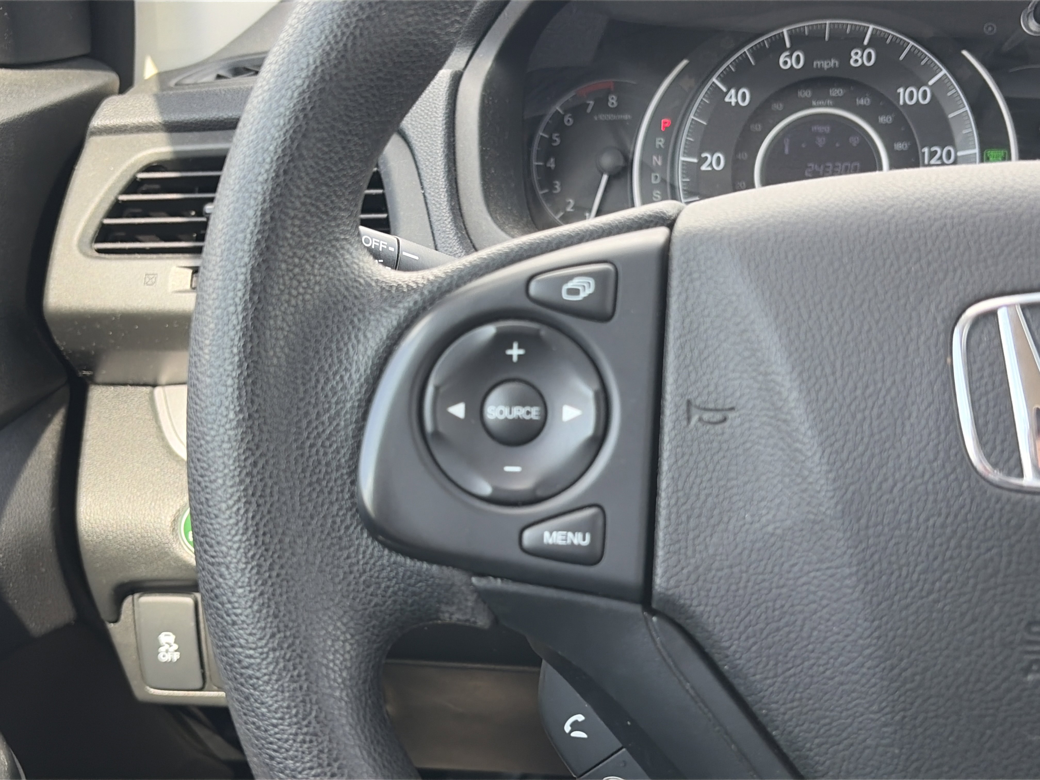 Used 2015 Honda CR-V LX image 21