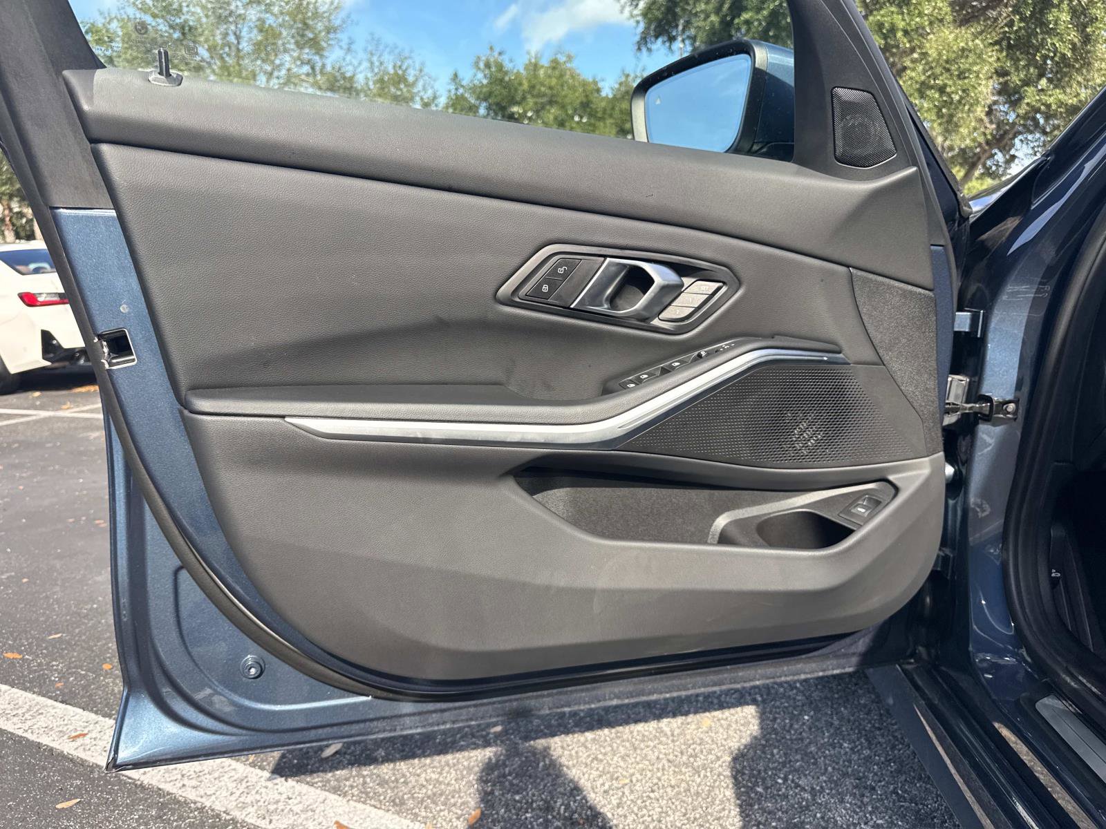 Certified 2025 BMW 330i Sedan image 16